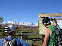 images/Trails/Utah-StGeorge/RoadTrip2005-Day2-ChurchRocks-03.jpg